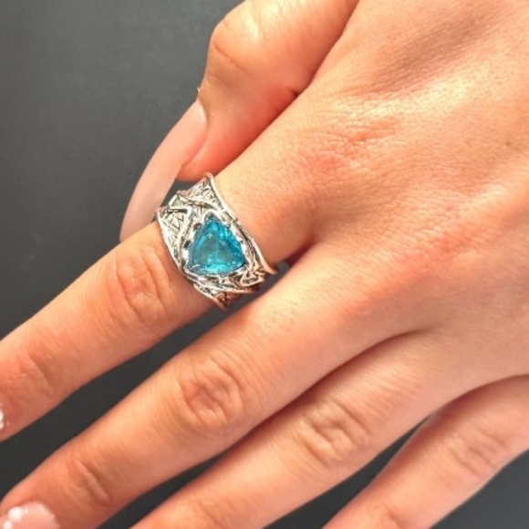 Gemstone bohemian ring - Picture 7 of 9